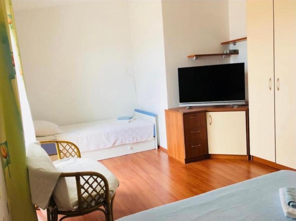Danijel Apartamento Vir Exterior foto